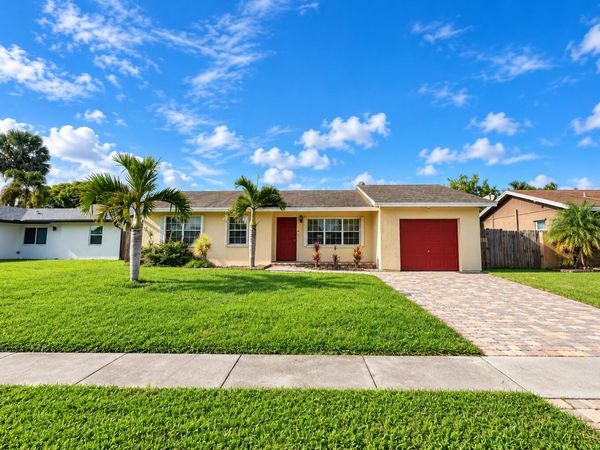 9135 SADDLECREEK Drive, Boca Raton, FL 33496