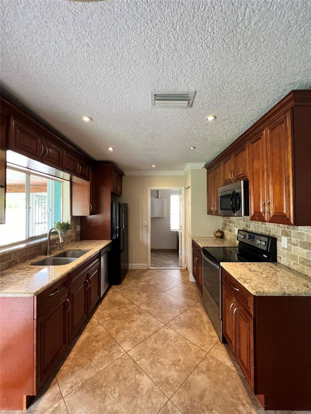 9135 Saddlecreek Drive, Boca Raton, FL 33496 Photo