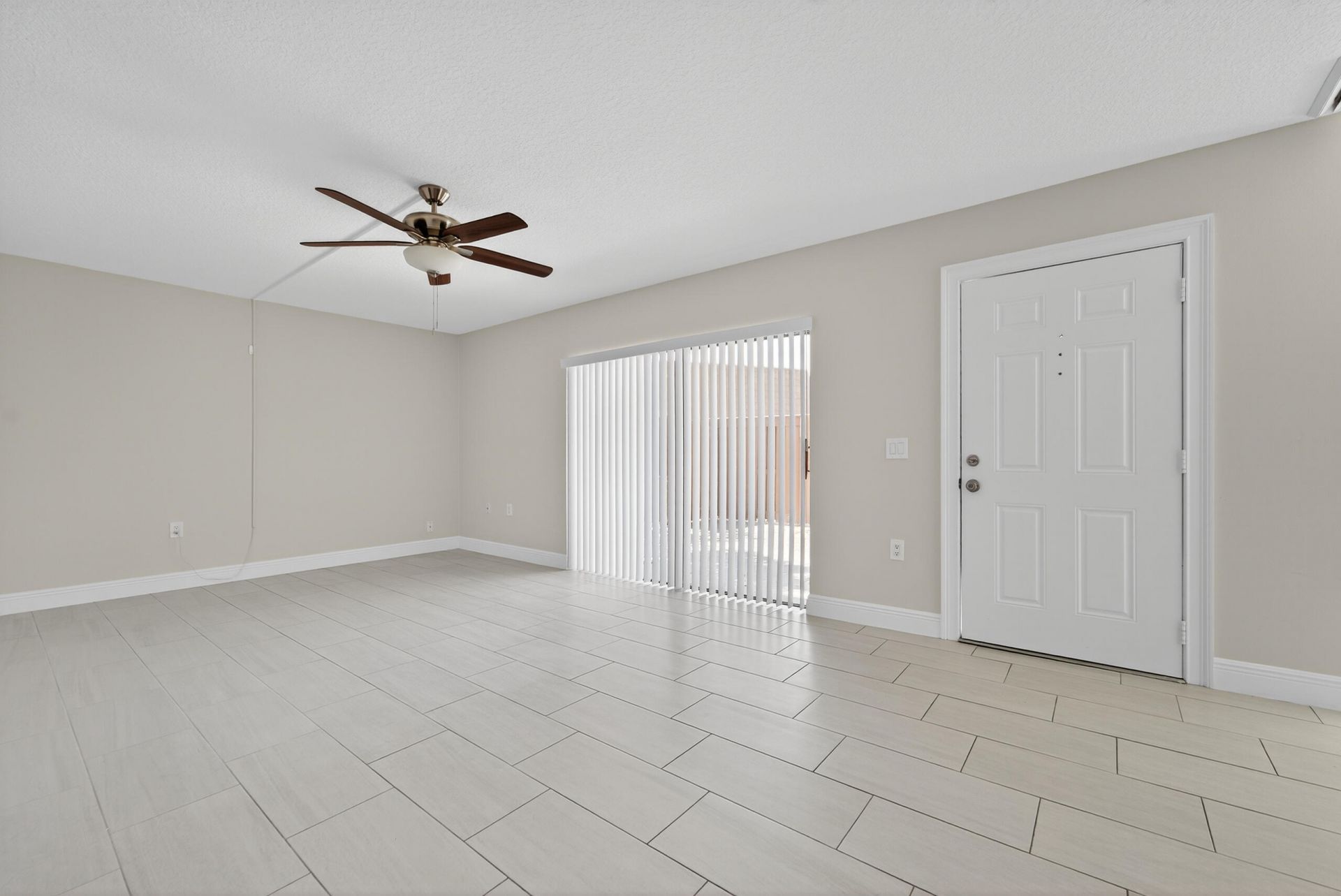3900 SE County Line Road, Unit 27D, Tequesta, FL 33469 Photo