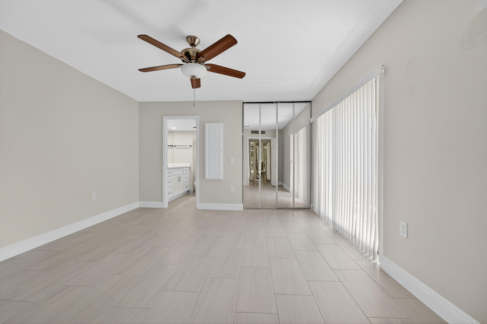 3900 SE County Line Road, Unit 27D, Tequesta, FL 33469 Photo