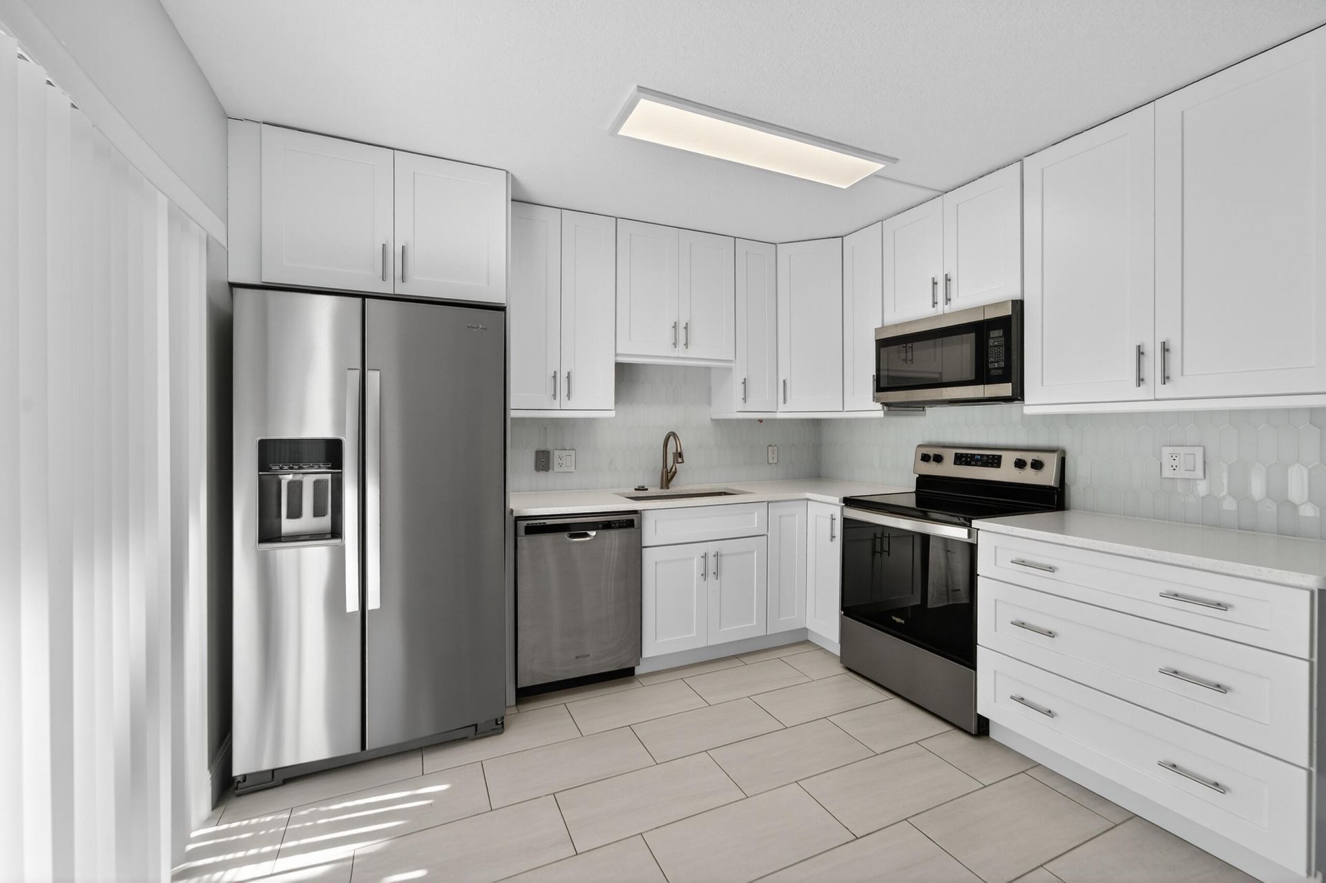 3900 SE County Line Road, Unit 27D, Tequesta, FL 33469 Photo