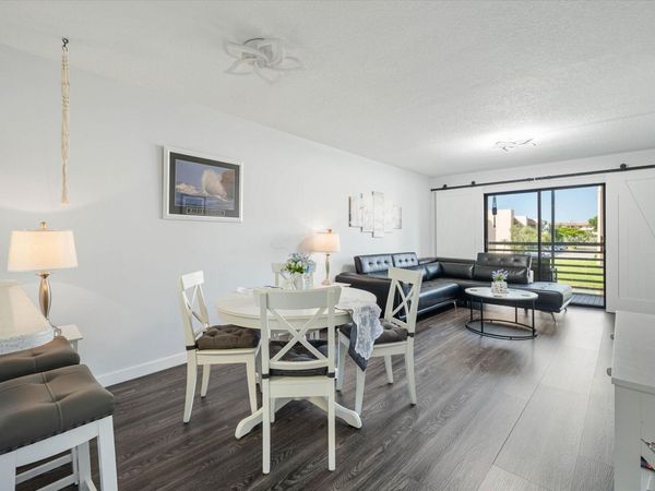 2764 NW 104TH Avenue, Unit 202, Sunrise, FL 33322