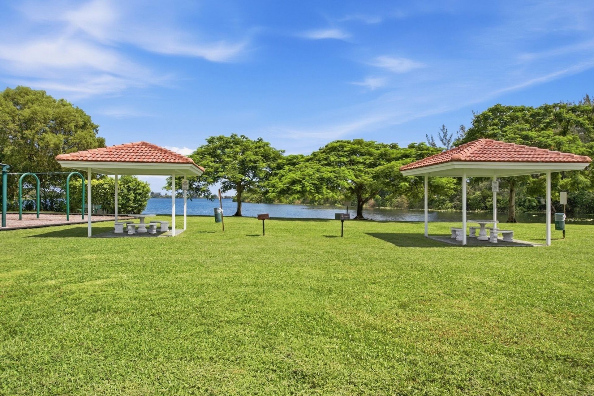 4441 SW 11th Place, Deerfield Beach, FL 33442 Photo