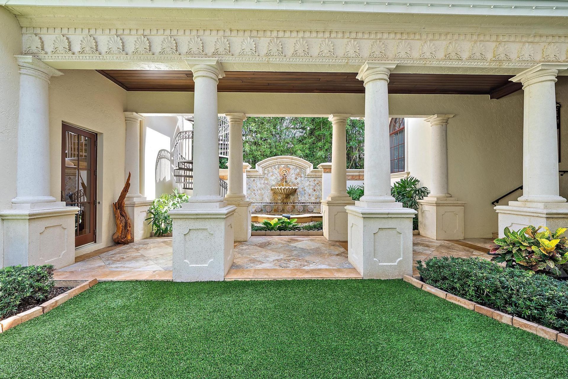2330 Seven Oaks Lane, Palm Beach Gardens, FL 33410 Photo