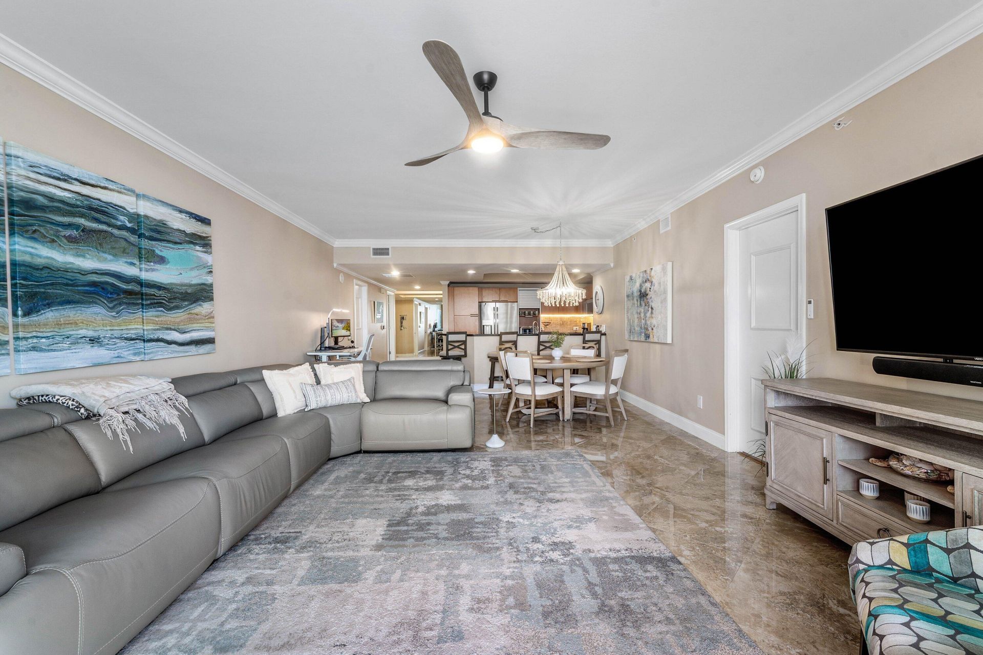 2640 Lake Shore Drive, Unit 1210, Riviera Beach, FL 33404 Photo