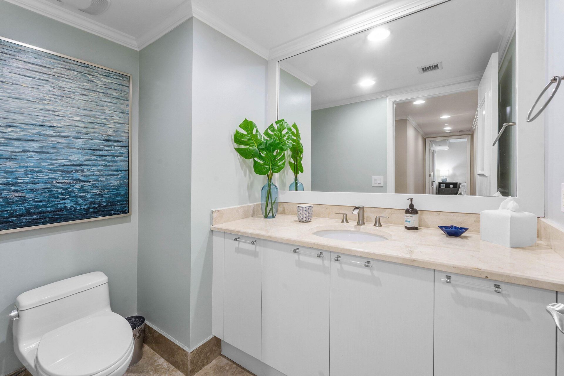 2640 Lake Shore Drive, Unit 1210, Riviera Beach, FL 33404 Photo