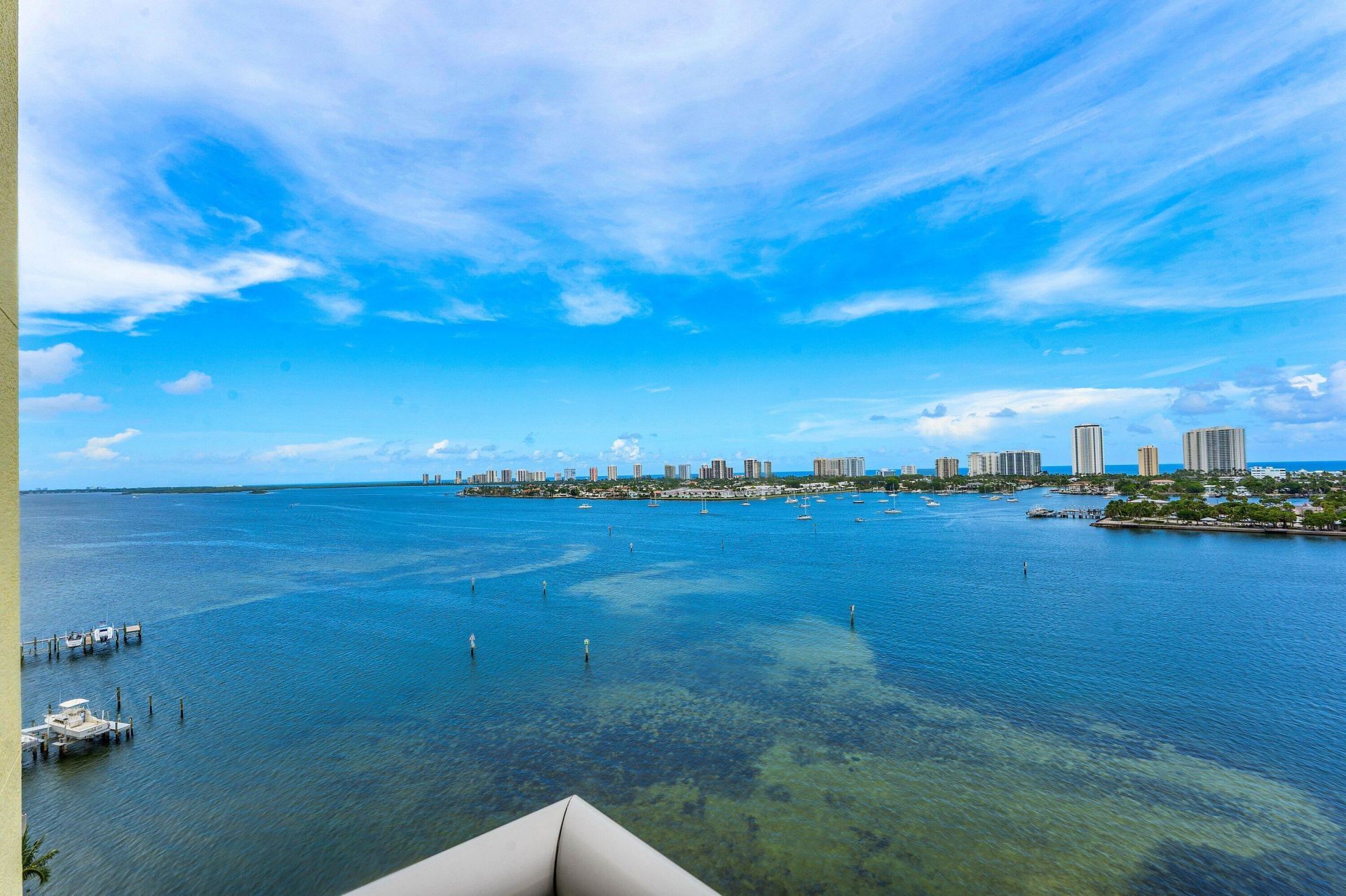 2640 Lake Shore Drive, Unit 1210, Riviera Beach, FL 33404 Photo