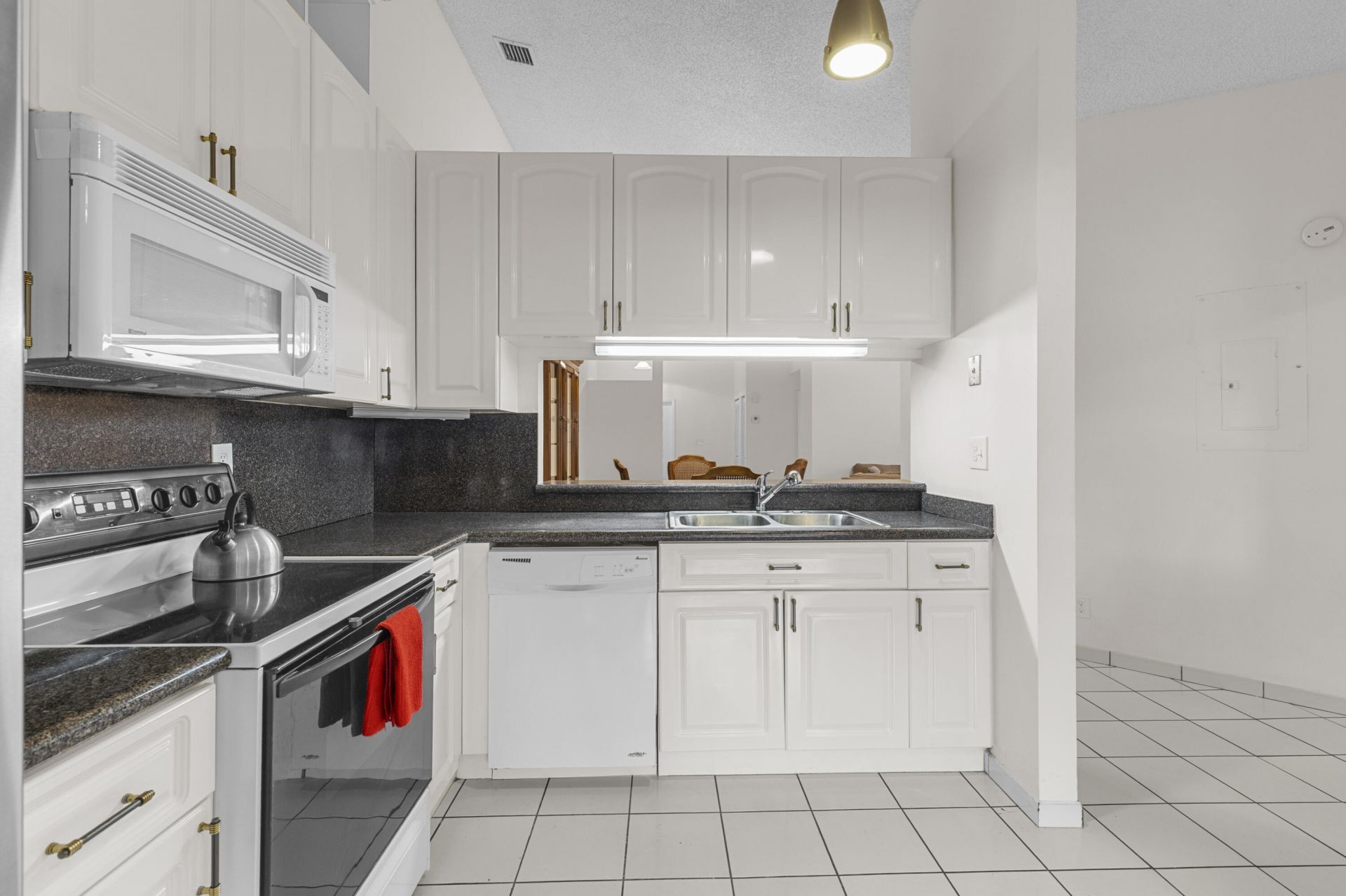 1001 NW 79th Avenue, Plantation, FL 33322 Photo