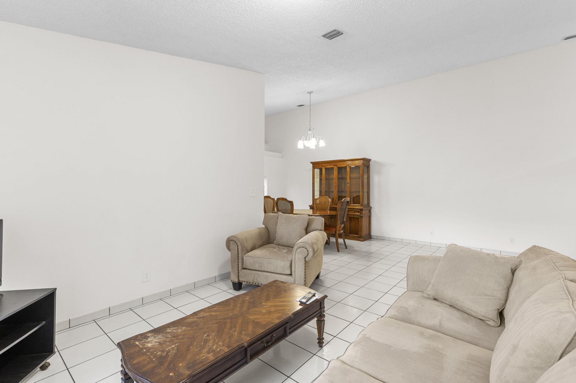 1001 NW 79th Avenue, Plantation, FL 33322 Photo