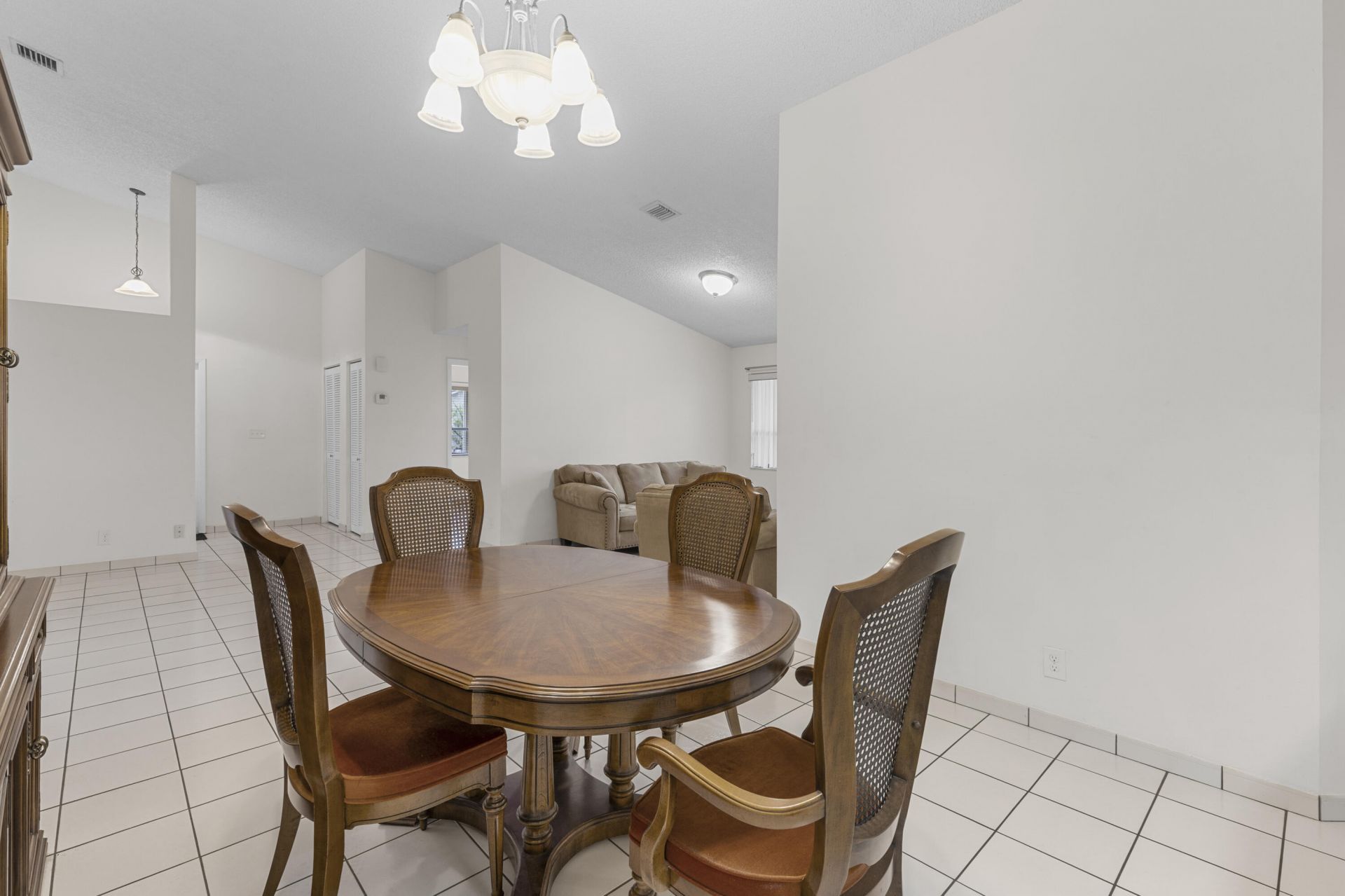 1001 NW 79th Avenue, Plantation, FL 33322 Photo