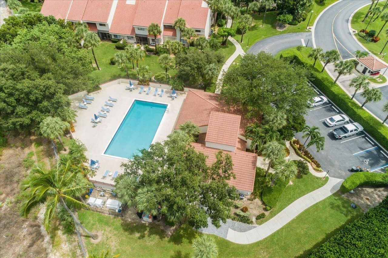 402 Sea Oats Drive, Unit F, Juno Beach, FL 33408 Photo