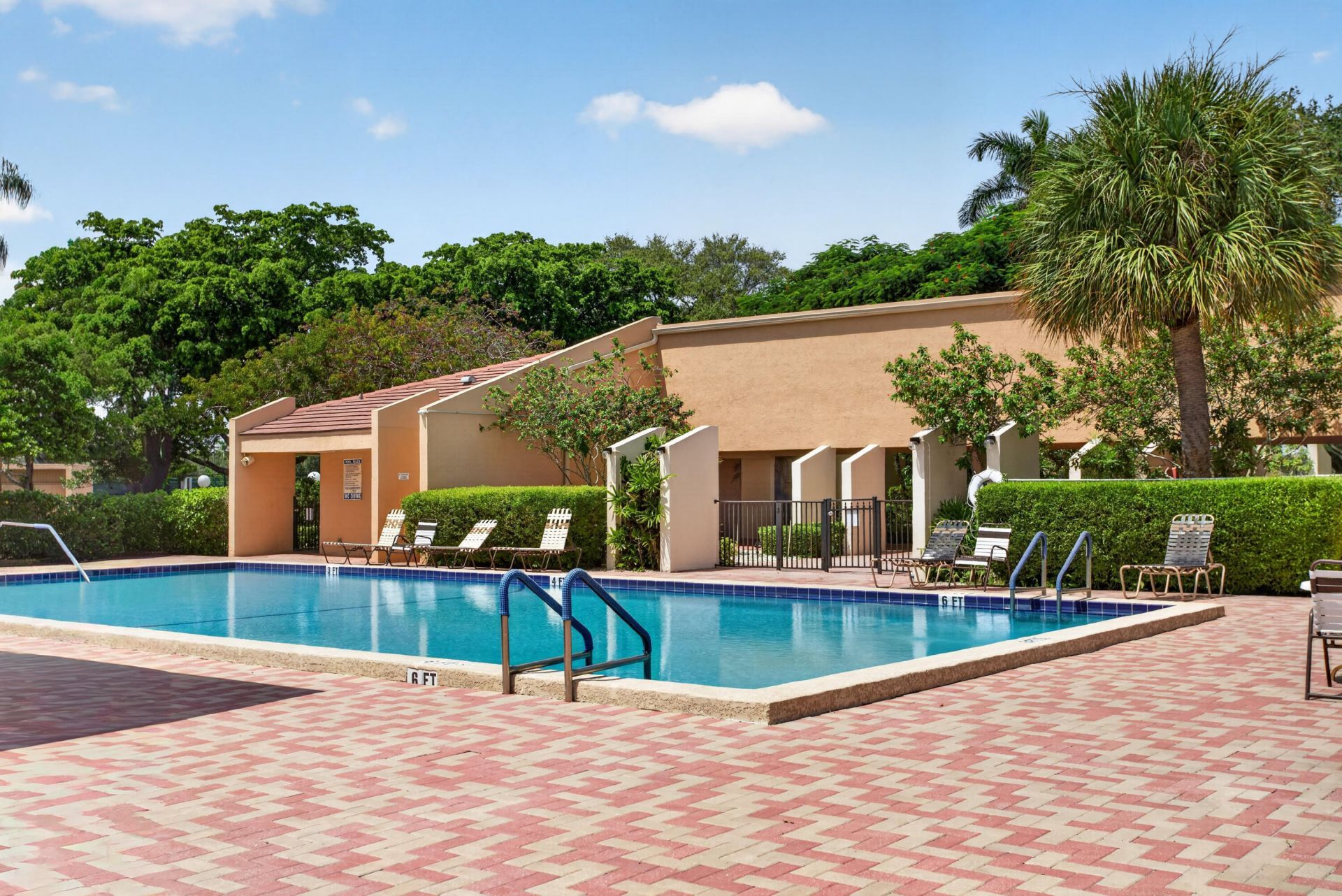 5626 Coral Lake Drive, Unit 302, Margate, FL 33063 Photo