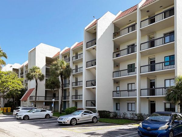 3000 Presidential Way, Unit Apt 106, West Palm Beach, FL 33401