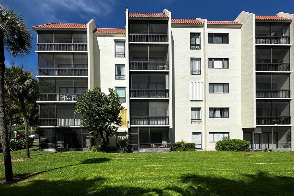 3000 Presidential Way, Unit Apt 106, West Palm Beach, FL 33401 Photo