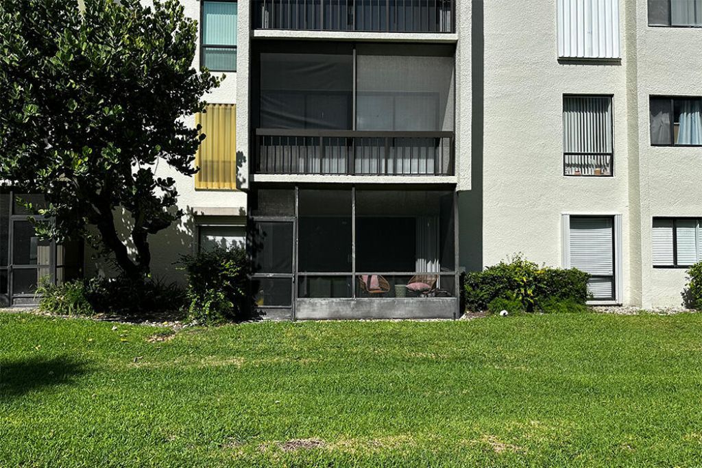 3000 Presidential Way, Unit Apt 106, West Palm Beach, FL 33401 Photo