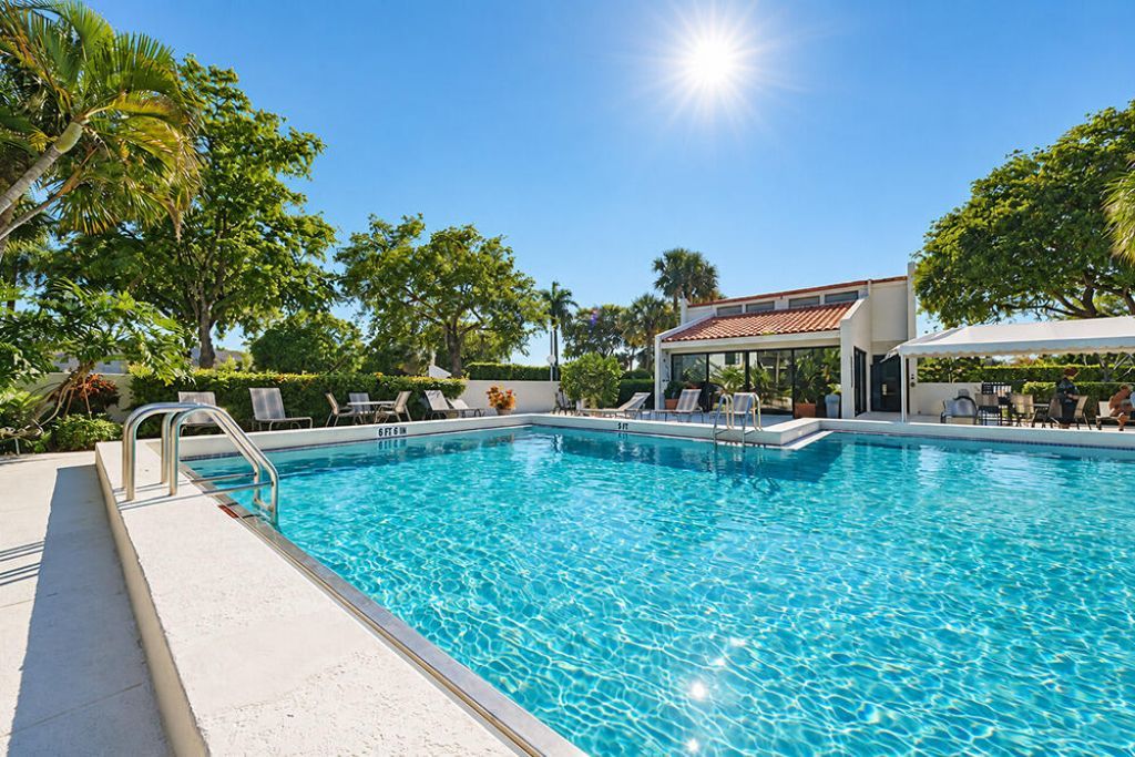 3000 Presidential Way, Unit Apt 106, West Palm Beach, FL 33401 Photo