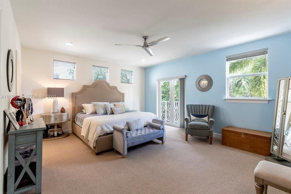 213 SW 11th Street, Unit 213, Fort Lauderdale, FL 33315 Photo