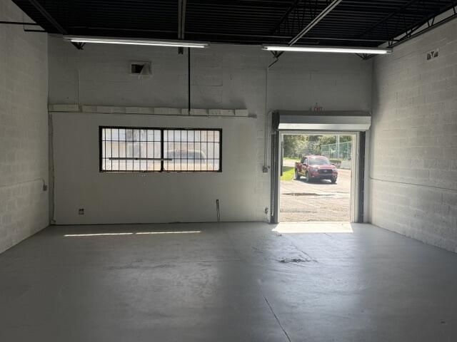 3925 Investment Lane, Unit 32, West Palm Beach, FL 33422 Photo