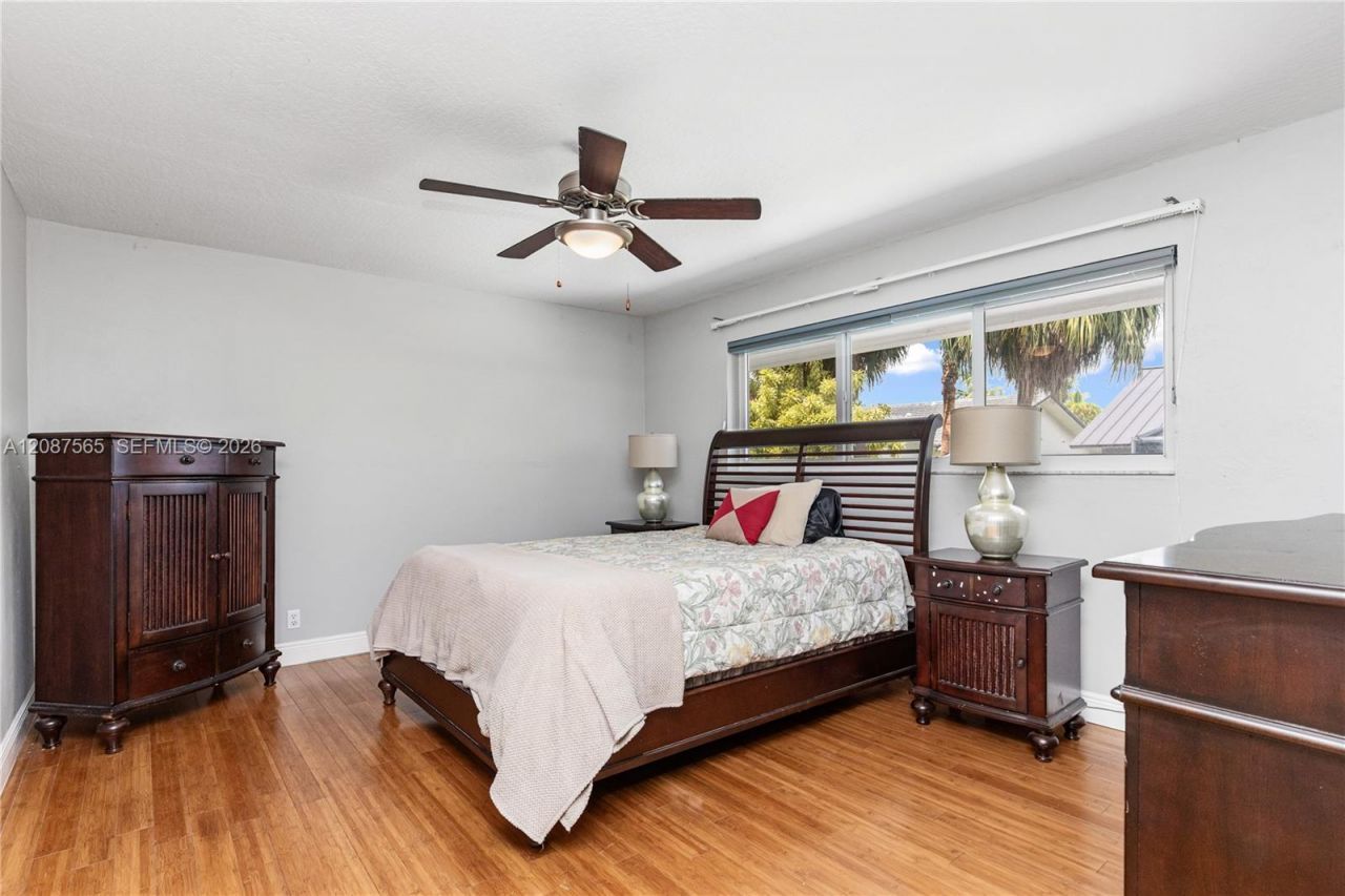 8005 SW 198th Ter, Cutler Bay, FL 33189 Photo