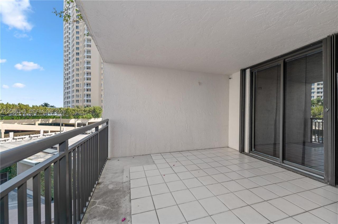 540 Brickell Key Dr, Unit 600, Miami, FL 33131 Photo