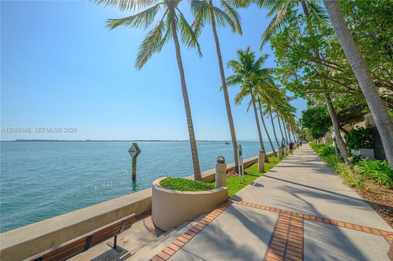 540 Brickell Key Dr, Unit 600, Miami, FL 33131 Photo