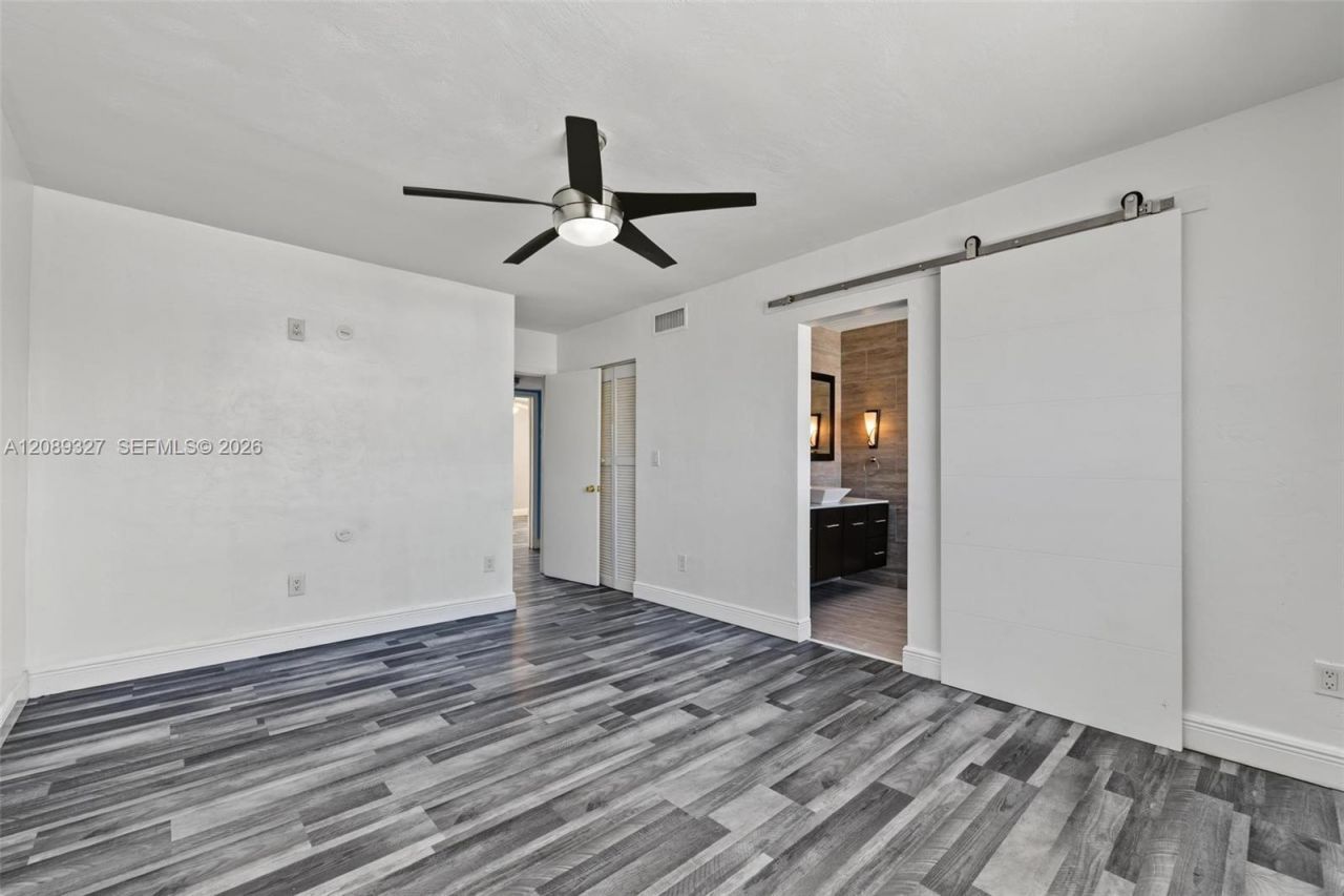 6905 W 2nd Way, Hialeah, FL 33014 Photo