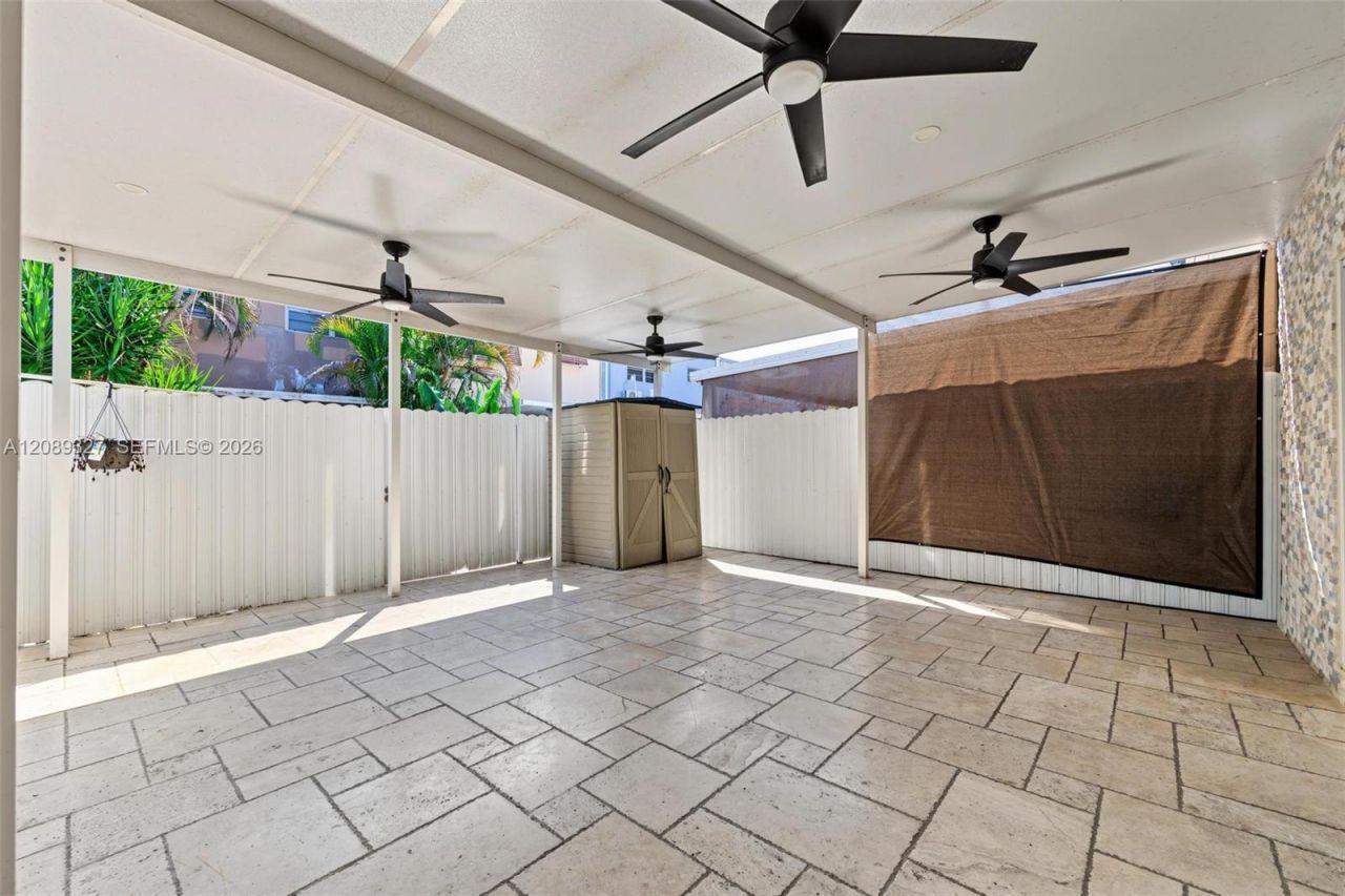 6905 W 2nd Way, Hialeah, FL 33014 Photo