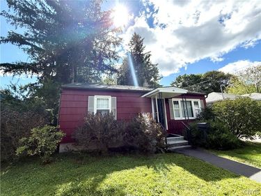 168 Weymouth Road, Syracuse, NY 13205