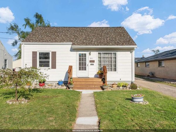 641 STATE STREET, Menasha, WI 54952