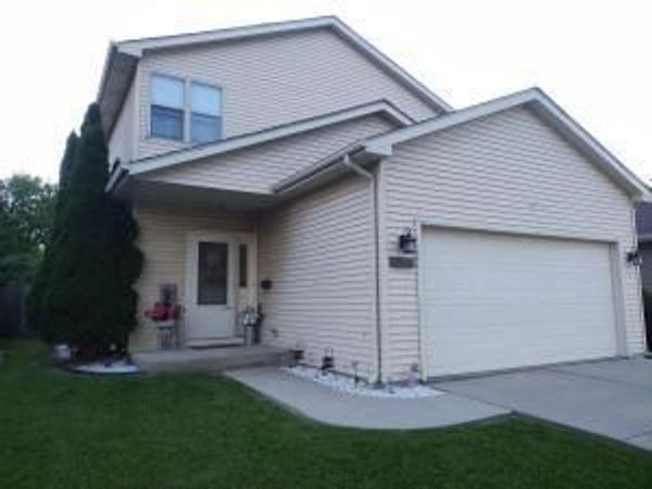 2024 Grove AVENUE, Racine, WI 53405
