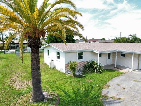 160 FRANCIS DRIVE NE, PORT CHARLOTTE, FL 33952