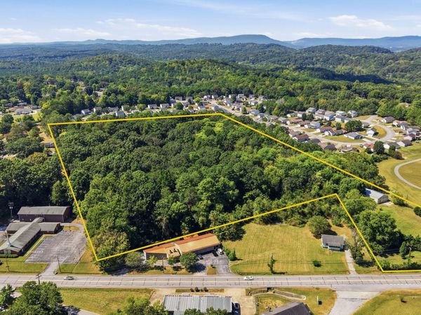 4320 Bonny Oaks Drive, Chattanooga, TN 37416