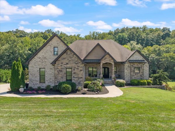 341 Brigg Dr, Clarksville, TN 37043