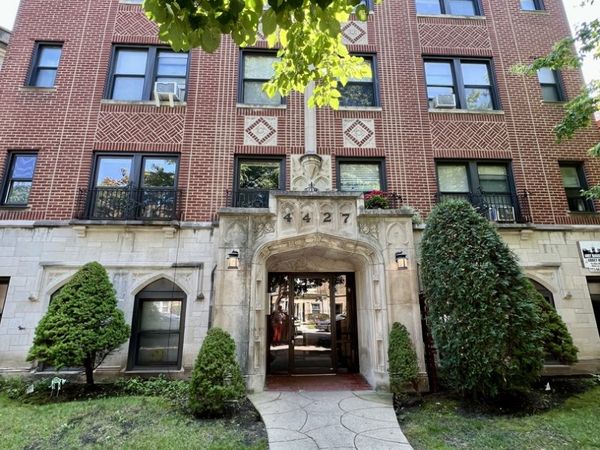 4427 N Seeley Avenue, Unit 406, Chicago, IL 60625