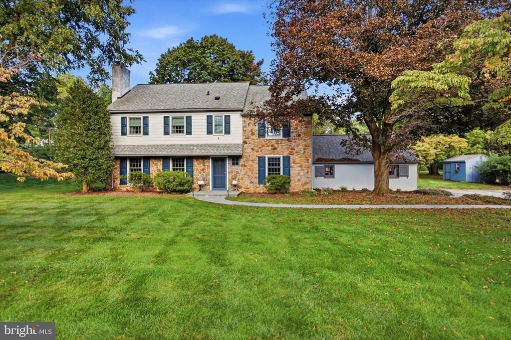 5 STONEHENGE LANE, MALVERN, PA 19355