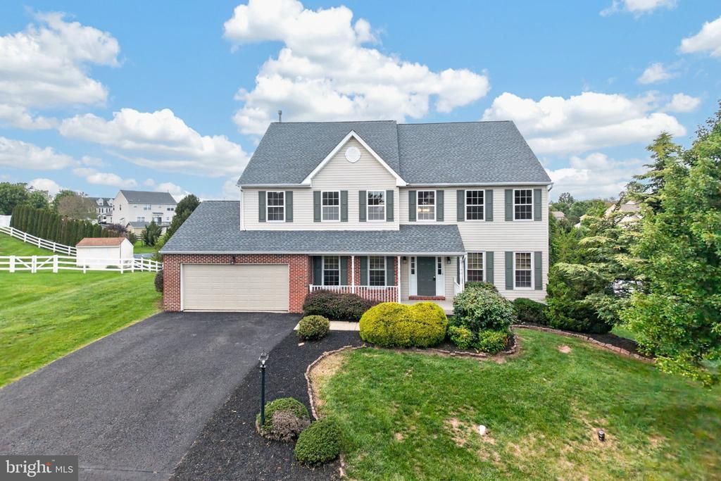 1175 SILCOX DRIVE, GILBERTSVILLE, PA 19525