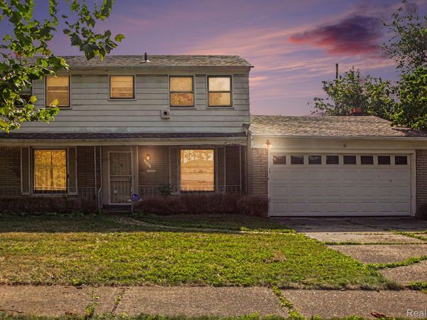 401 Fiske Drive, Detroit, Mi 48214
