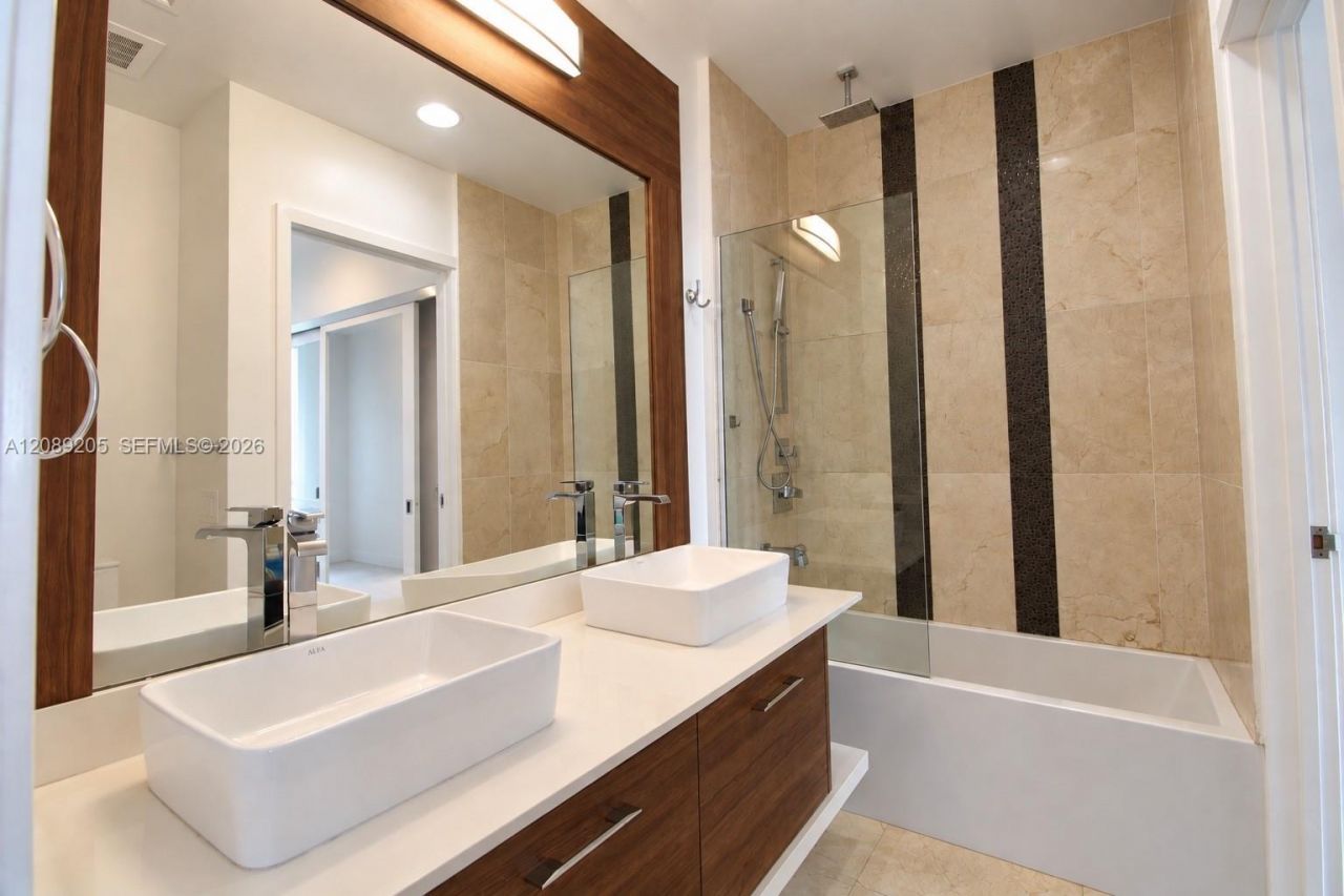 601 NE 27th St, Unit 1806, Miami, FL 33137 Photo