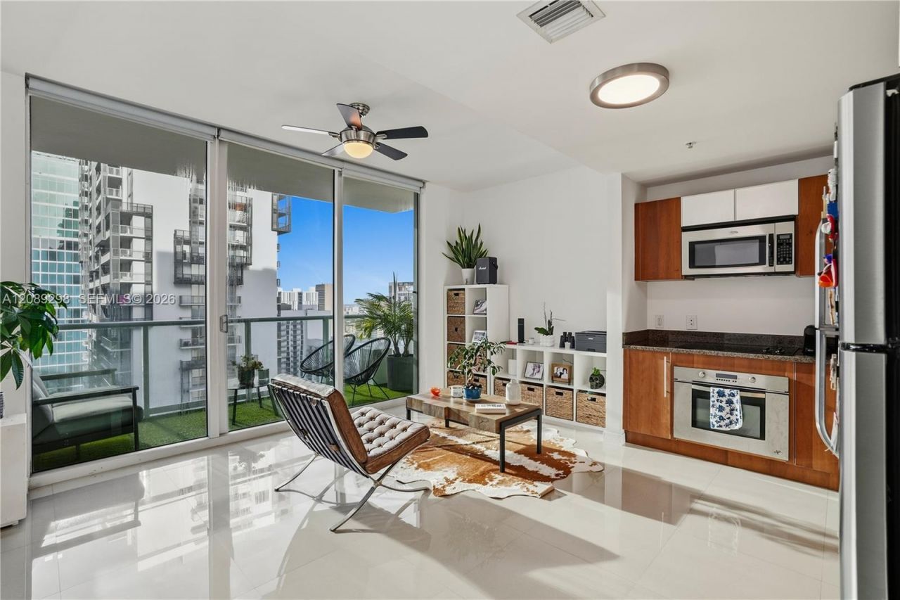 300 S Biscayne Blvd, Unit T-3509, Miami, FL 33131 Photo
