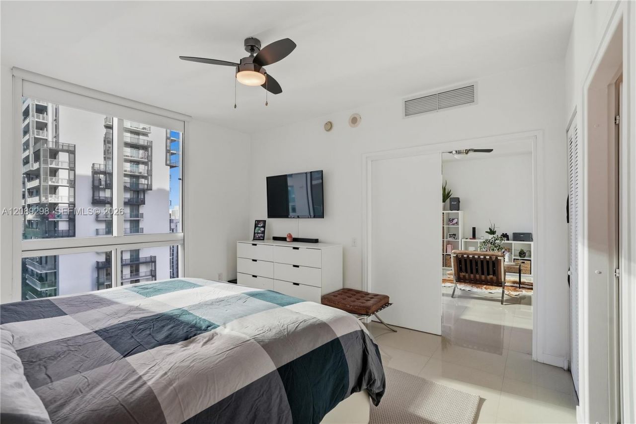 300 S Biscayne Blvd, Unit T-3509, Miami, FL 33131 Photo