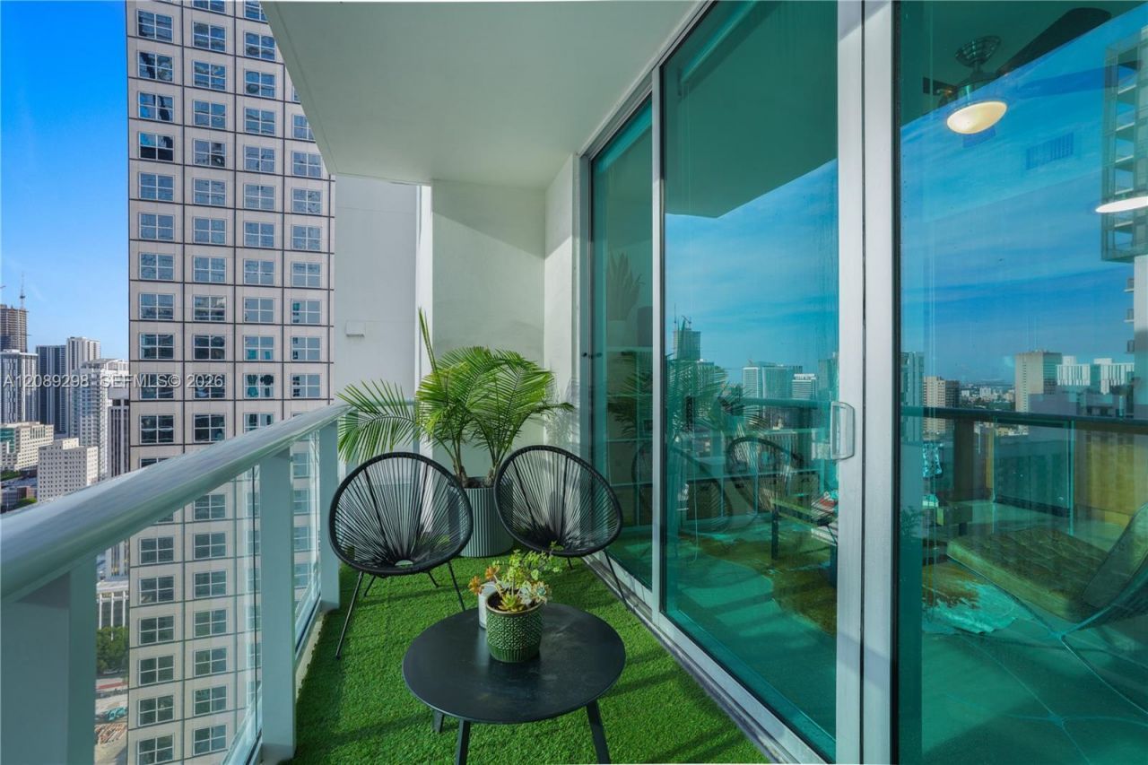 300 S Biscayne Blvd, Unit T-3509, Miami, FL 33131 Photo