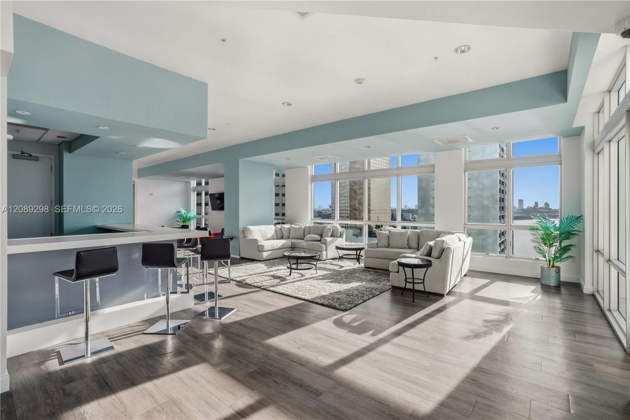 300 S Biscayne Blvd, Unit T-3509, Miami, FL 33131 Photo