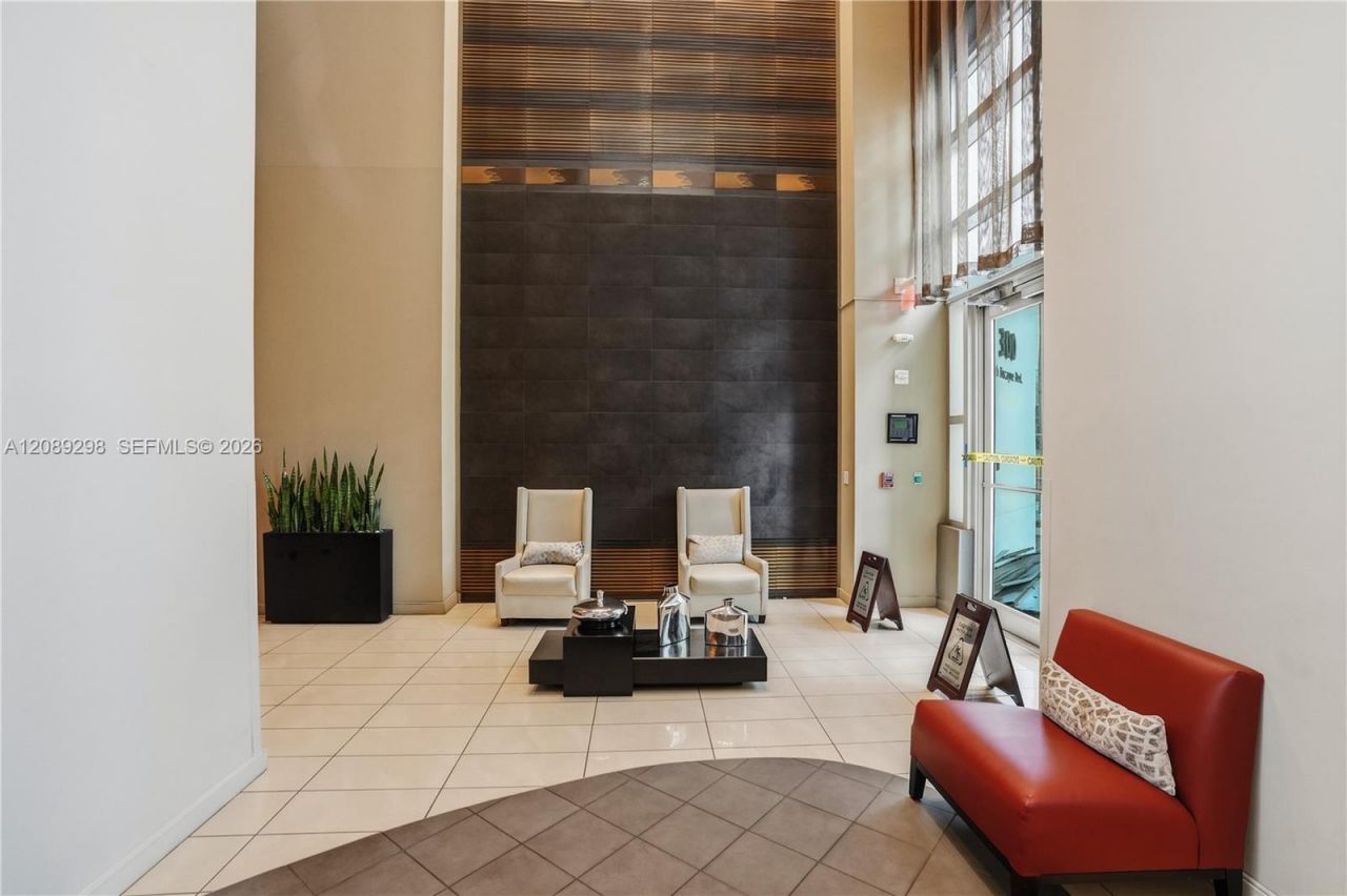 300 S Biscayne Blvd, Unit T-3509, Miami, FL 33131 Photo