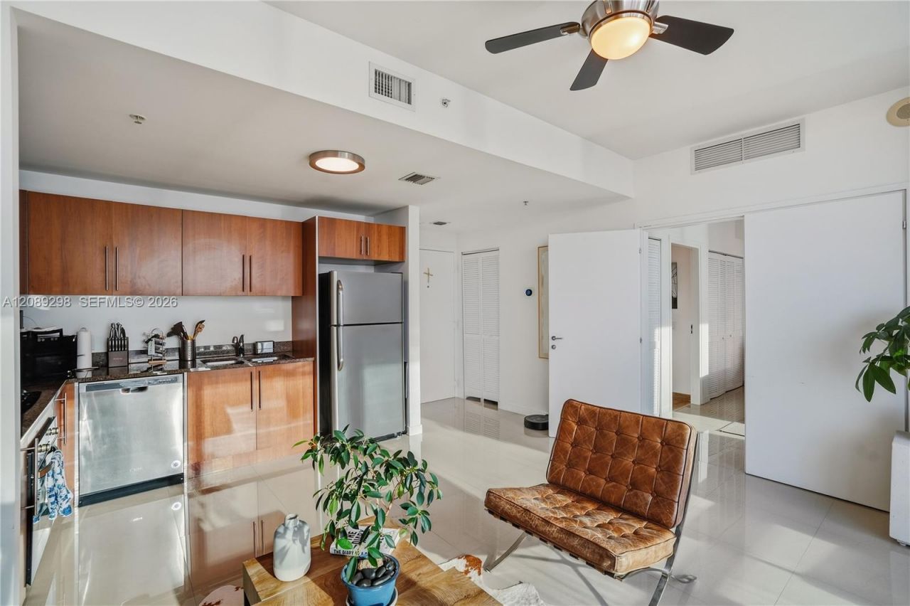 300 S Biscayne Blvd, Unit T-3509, Miami, FL 33131 Photo