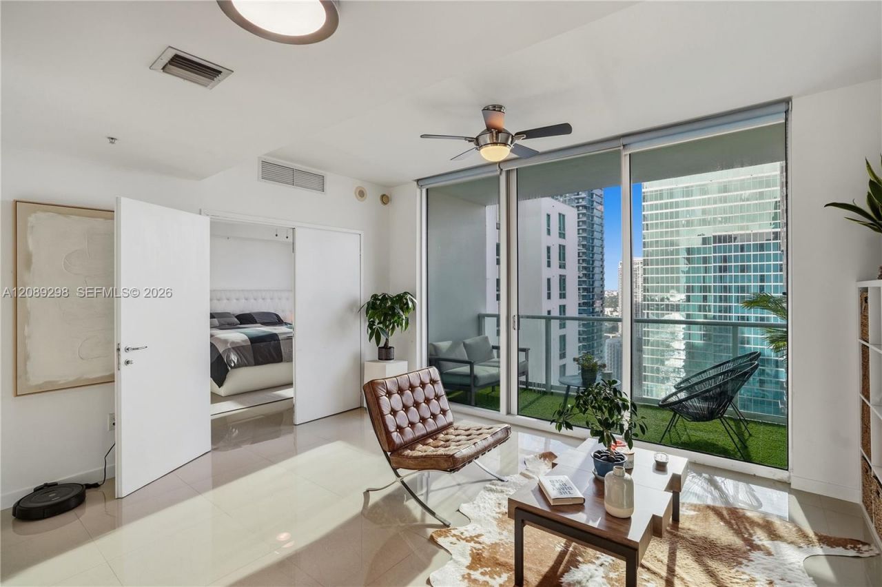 300 S Biscayne Blvd, Unit T-3509, Miami, FL 33131 Photo