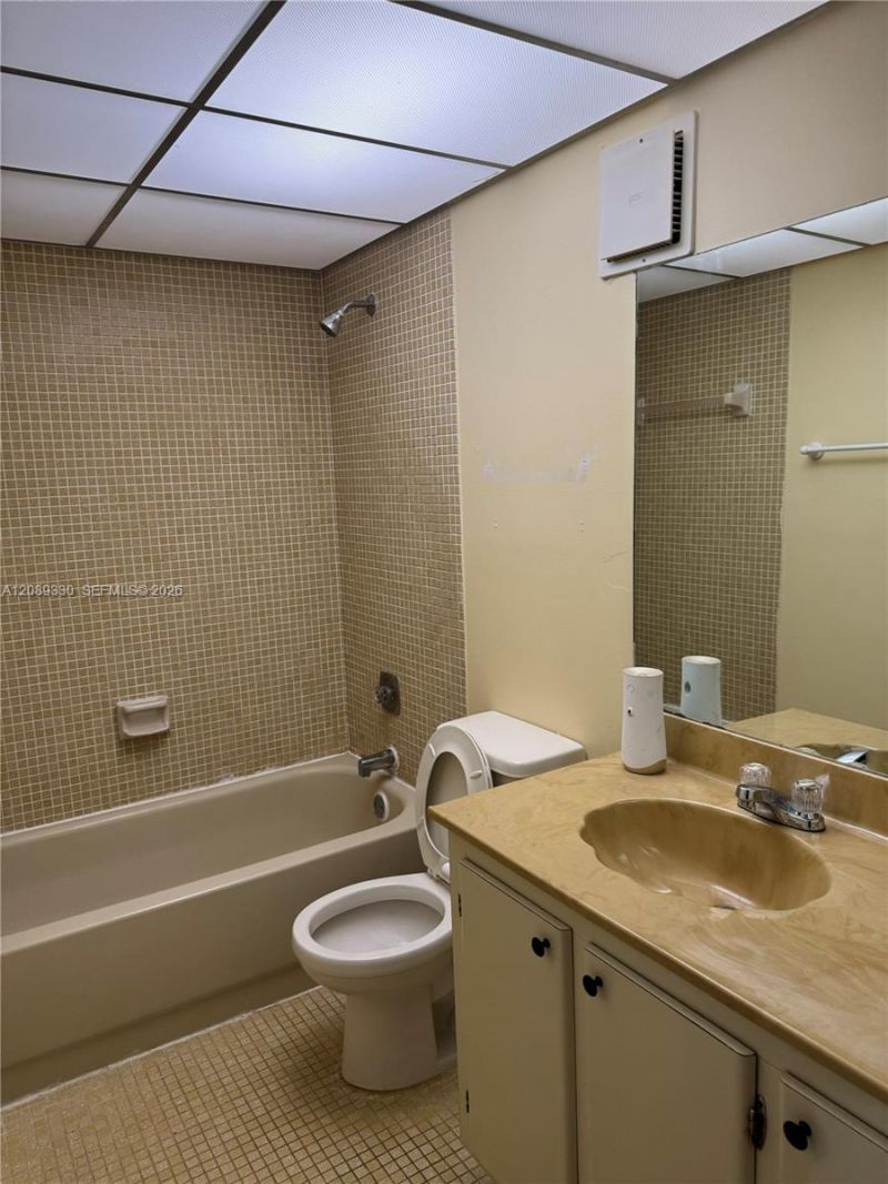 10855 SW 112th Ave, Unit 316, Miami, FL 33176 Photo