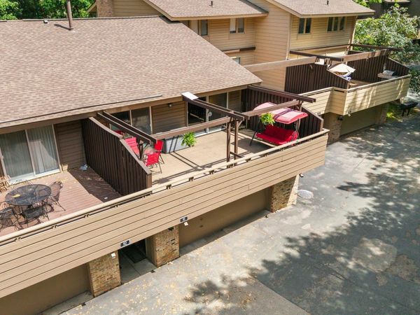 91 Birnamwood Drive, Burnsville, MN 55337