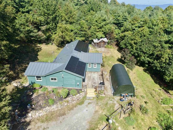 44 Knox Hill Road, Orwell, VT 05760