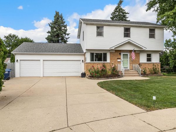2170 Laura Lane , Des Plaines, IL 60018