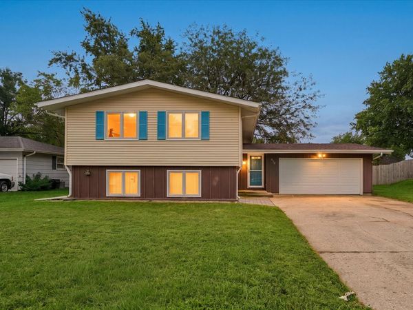 814 Pinecrest Drive, Rantoul, IL 61866